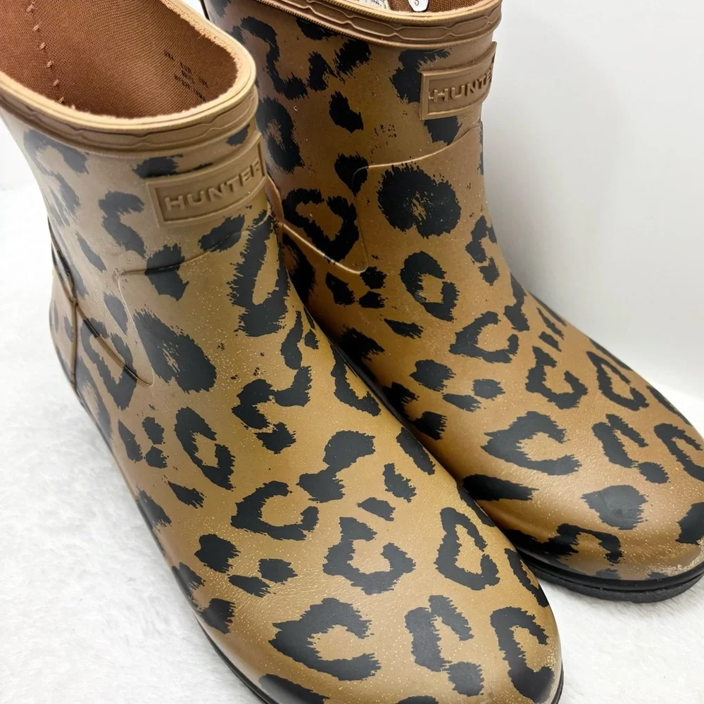 Hunter‎ Rain boots Leopard Print Matte Block-Heel Girl Size 6